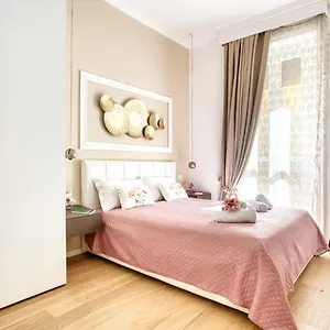 https://altido-old-milan-navigli-family-apartments.italymilanhotels.net