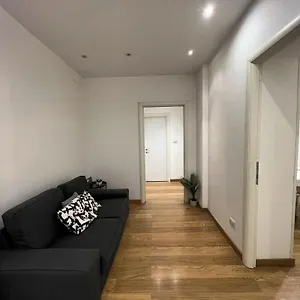 Apartamento Porta Metronia, Roma
