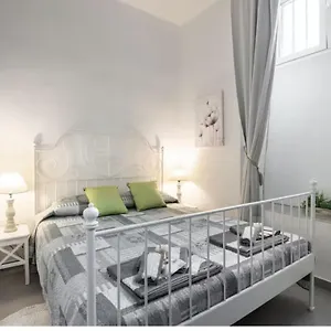 Trastevere Rome's Heart Charming & Cozy Appartement